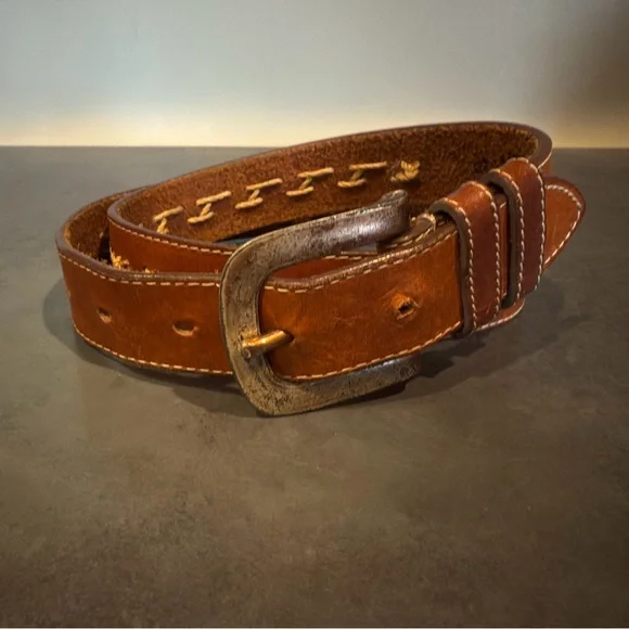 Gap 90’s Tan Leather Belt with Twine Cream Stitch Detailing 32" width 1 1/4" - Picture 2 of 5